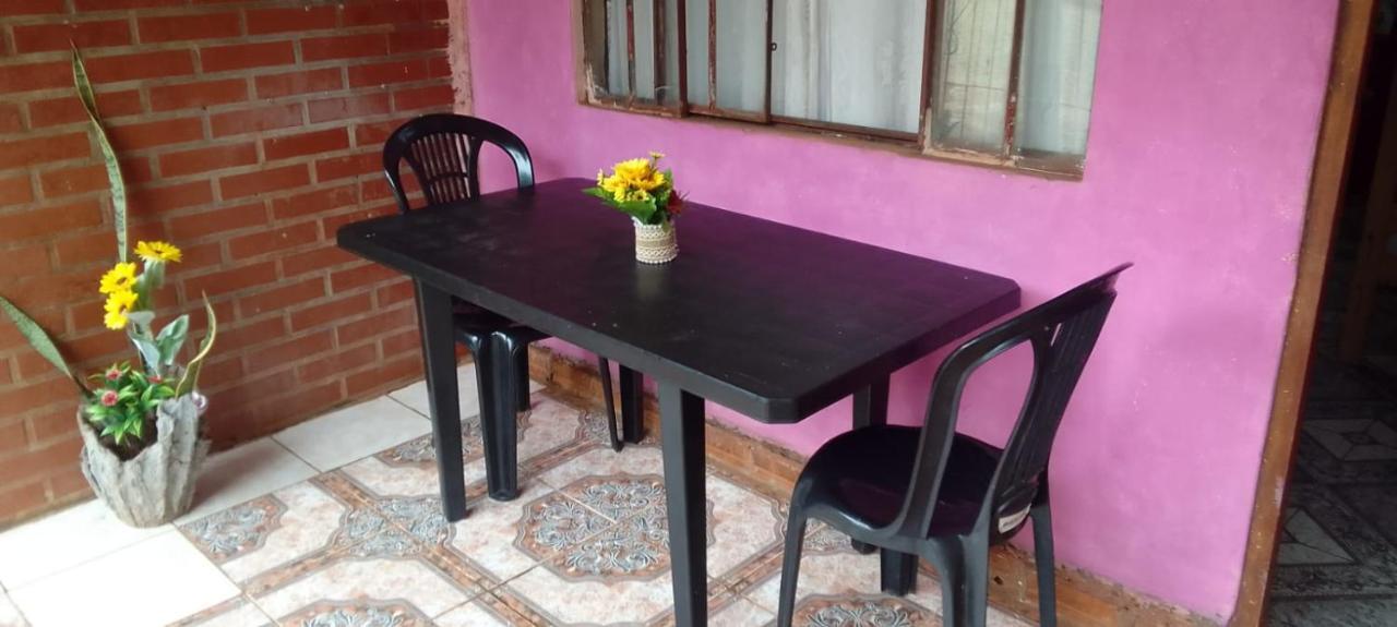 Hostel Loli Puerto Iguazu Exterior photo