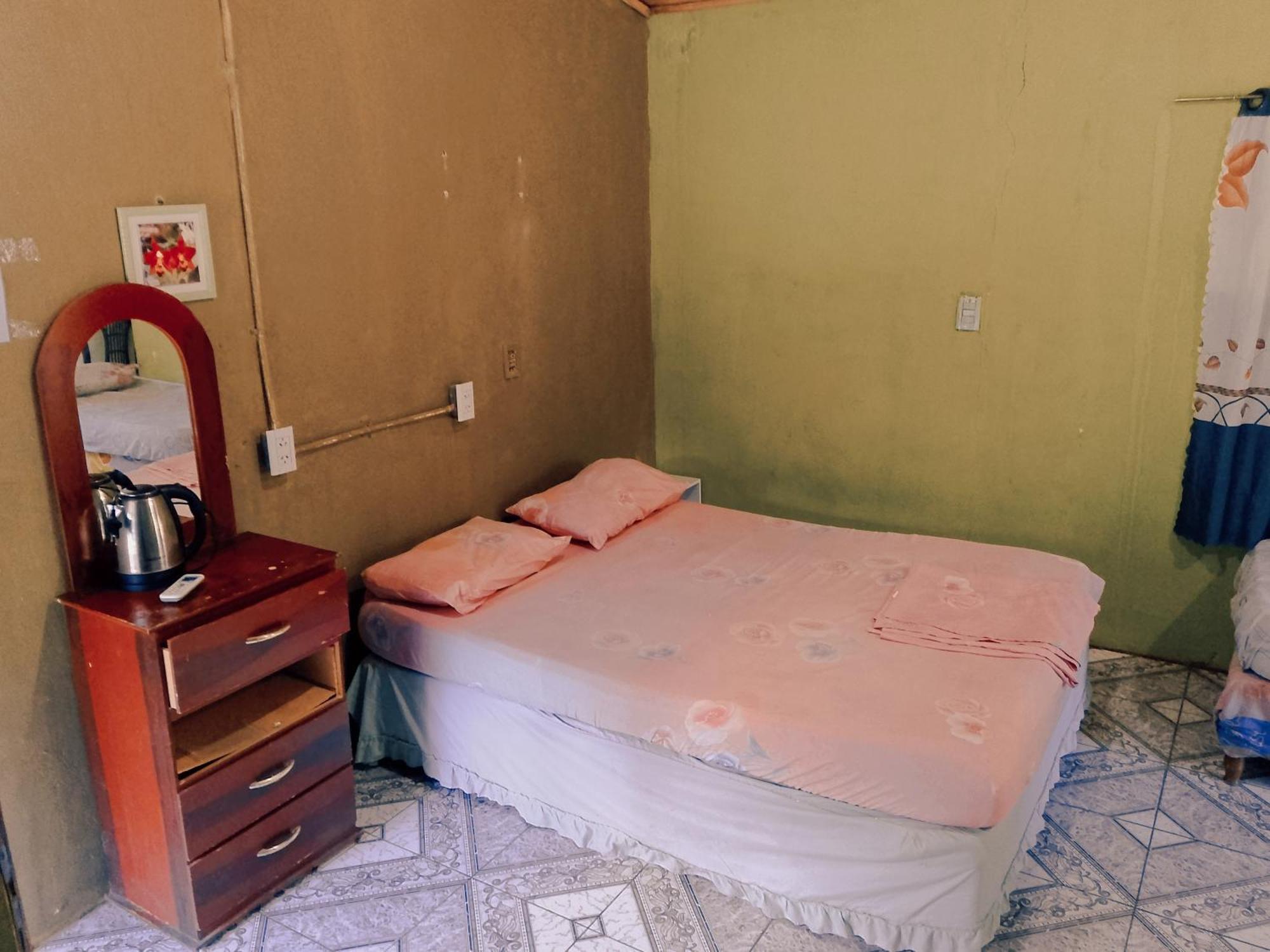 Hostel Loli Puerto Iguazu Room photo