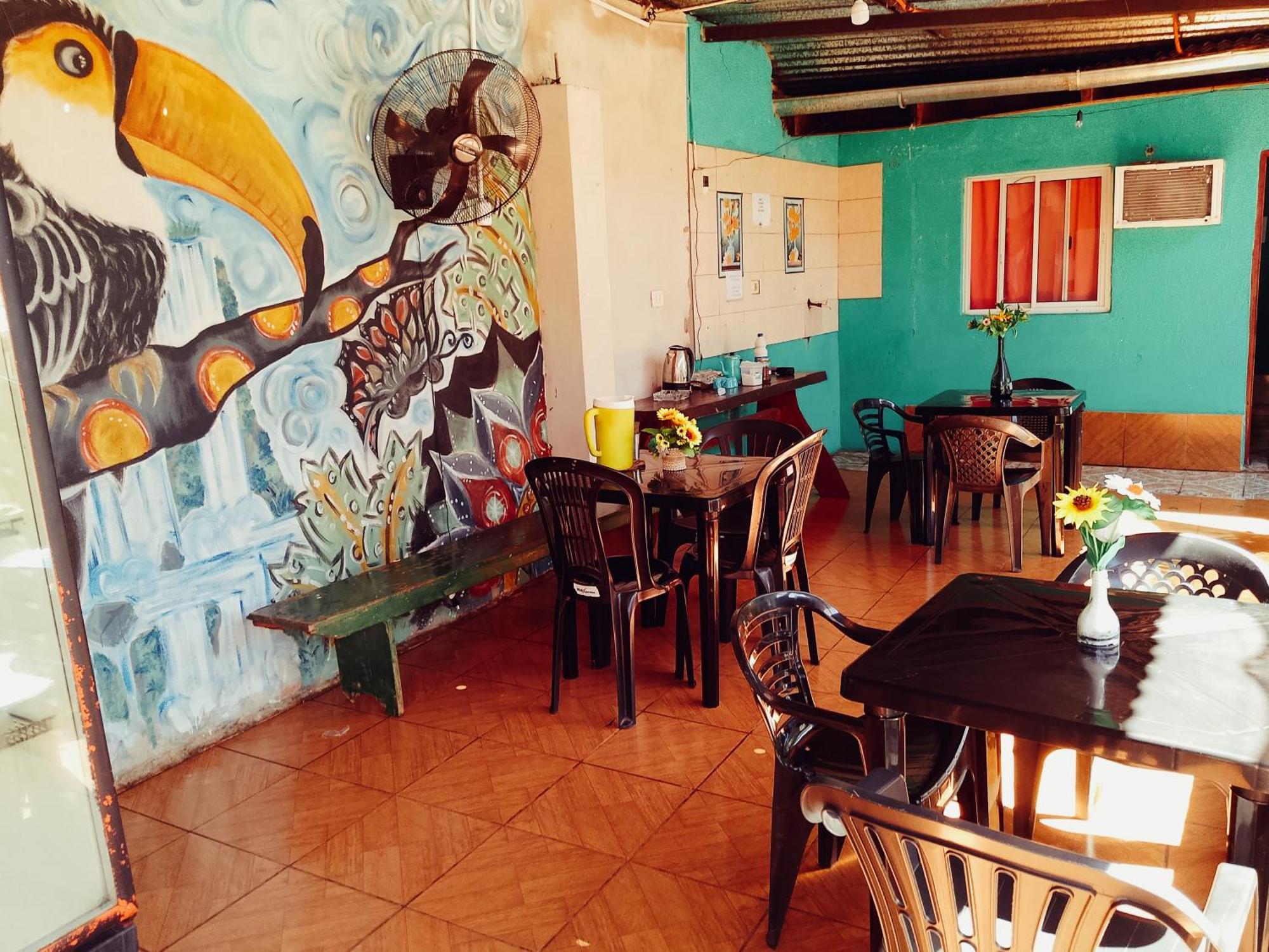 Hostel Loli Puerto Iguazu Exterior photo